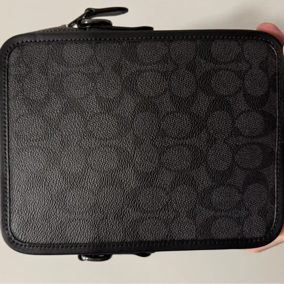 AUTHENTIC Coach Sullivan Crossbody